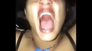 Dominicana me pide que le parta el culo